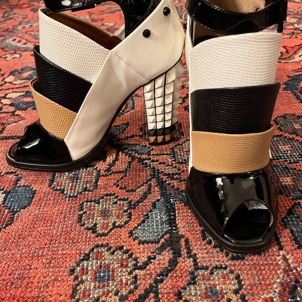 Fendi Polifonia Spike Stud heels